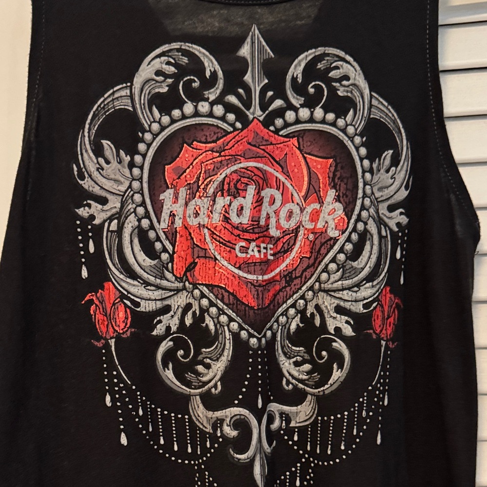 Hard Rock Cafe Memphis, Black Tank Top with Red and Gray Design